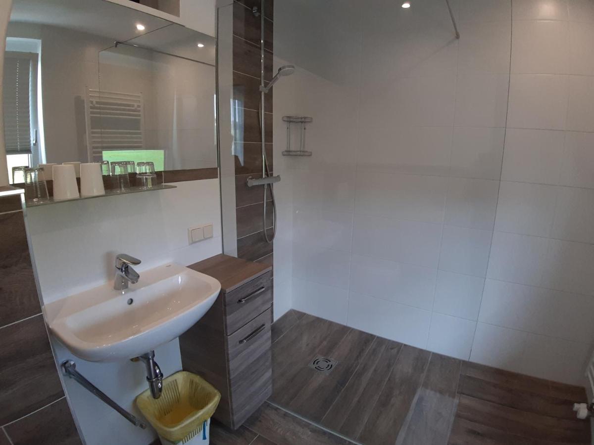Hotel Am See Obersammelsdorf Ngoại thất bức ảnh