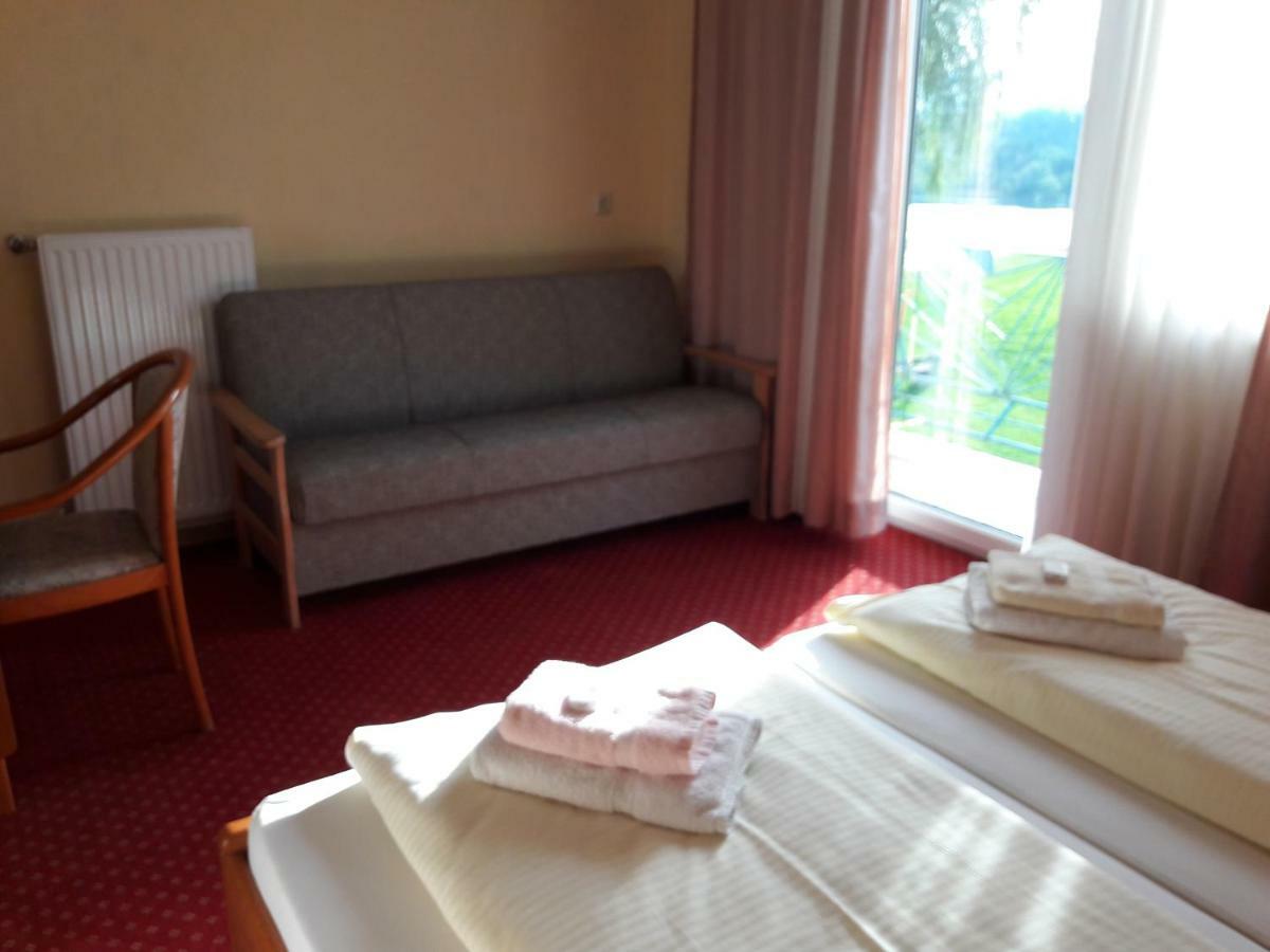 Hotel Am See Obersammelsdorf Ngoại thất bức ảnh